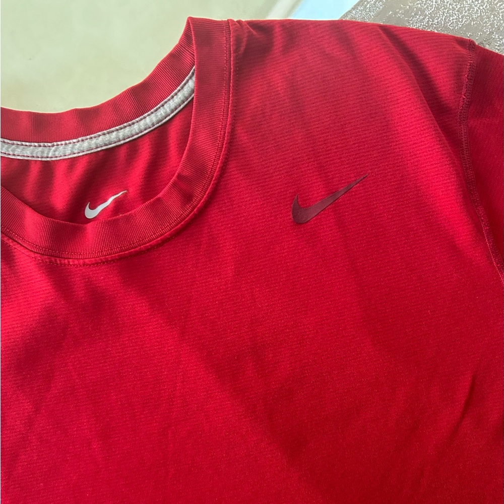 Nike Men’s Tshirt - Picture 1 of 16